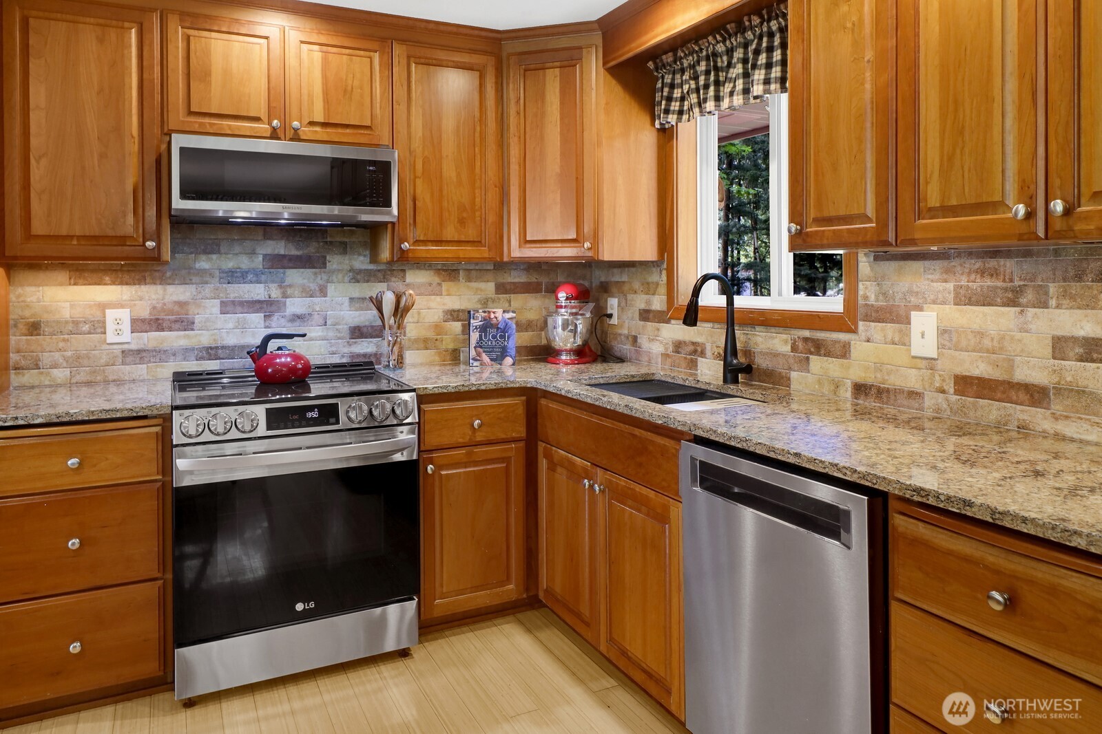 Property photo 10