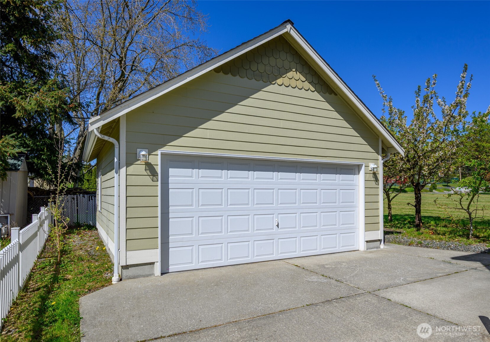 Property photo 23